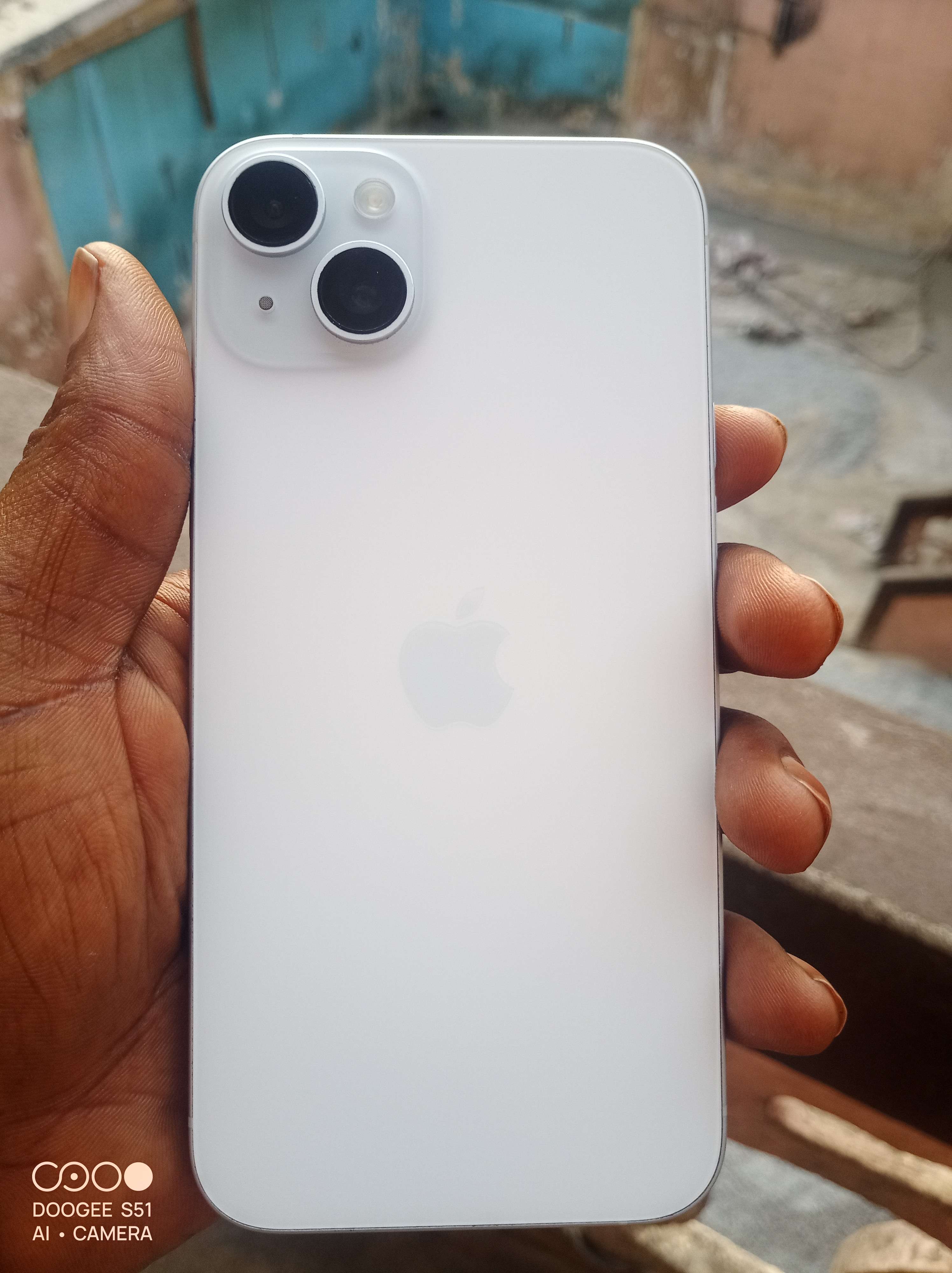 iPhone 15 plus